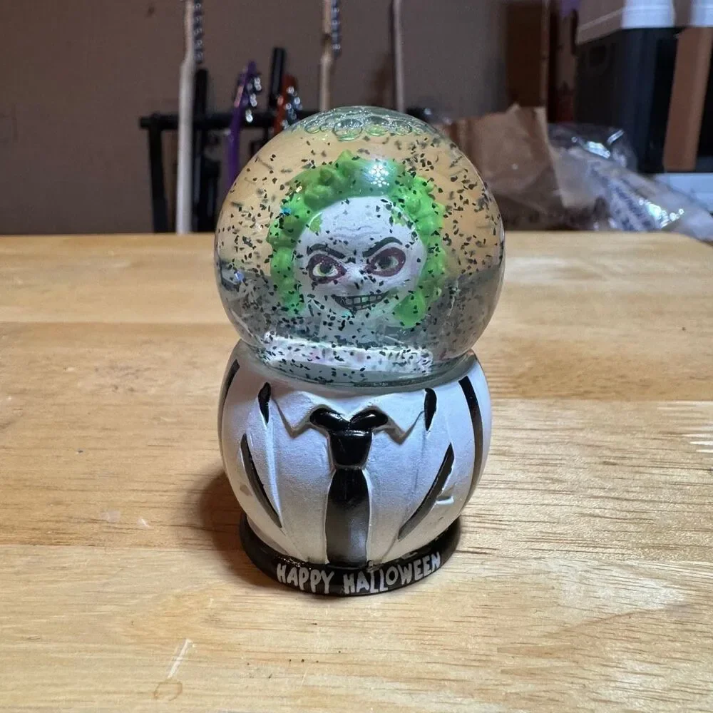 Spirit Halloween Beetlejuice Happy Halloween Mini Snow Globe